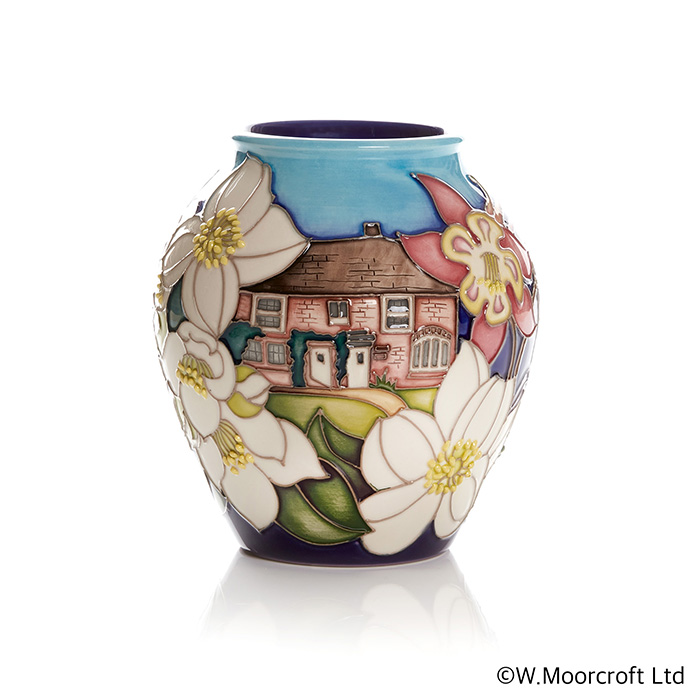 Jane's Cottage - Vase
